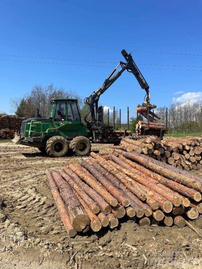 John Deere 1110G 集运机