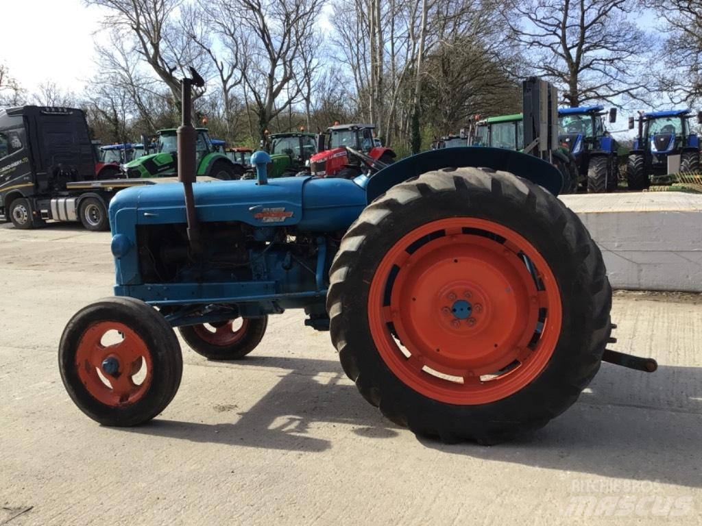 Fordson Power Major 拖拉机/农用车