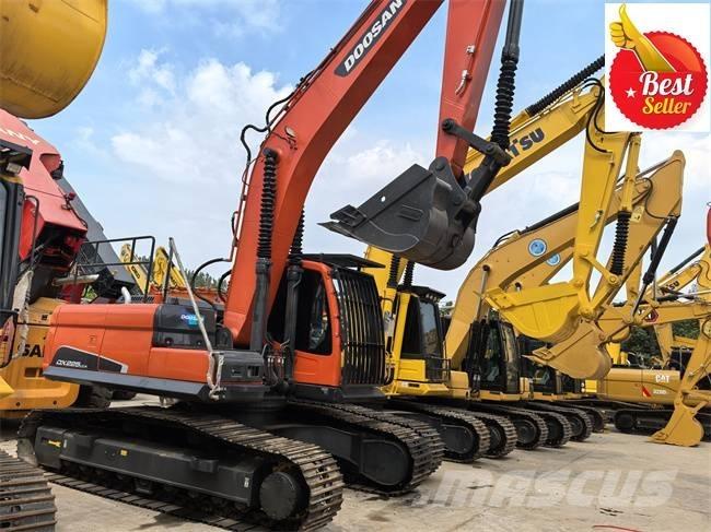 Doosan DX 225 LC 履带挖掘机