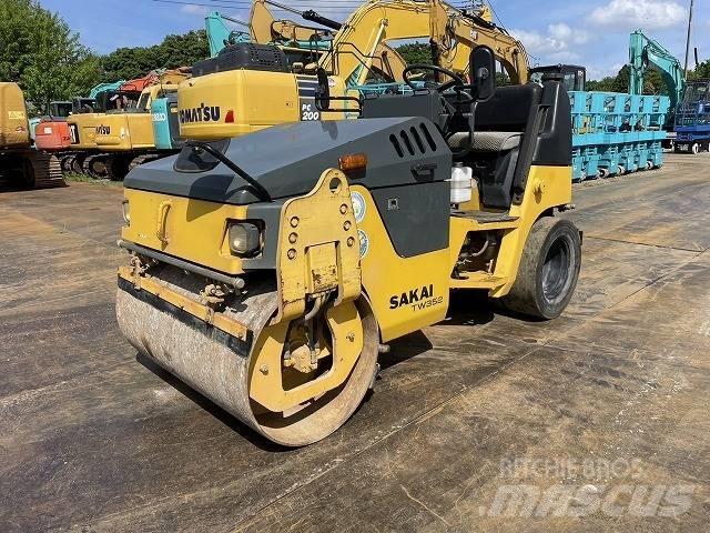 Sakai TW 352 单轮压路机