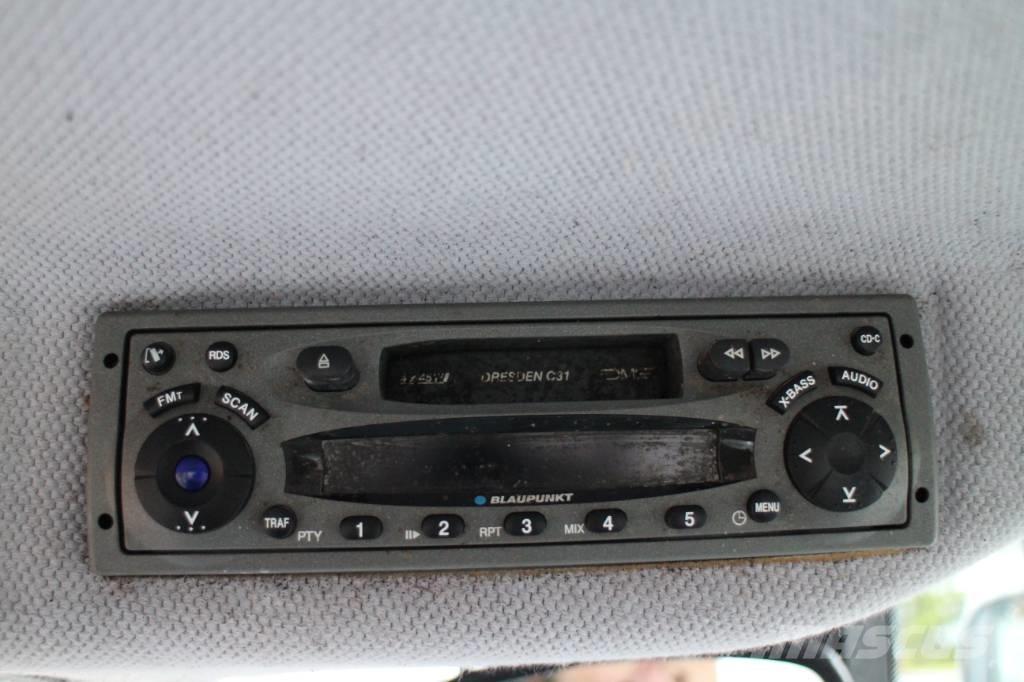 Valtra 700 拖拉机/农用车