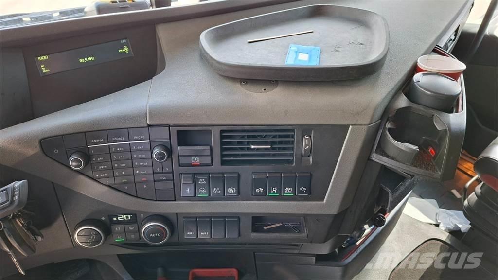 Volvo FH 500 牵引车