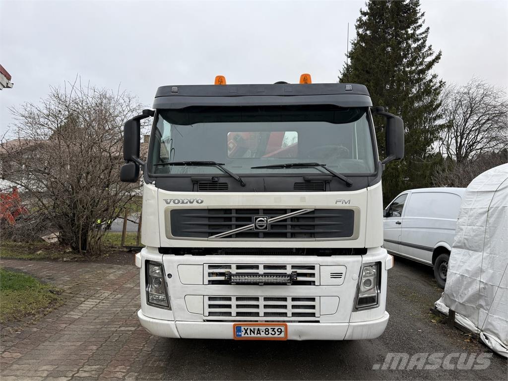 Volvo FM12 6x2 工程吊钩车