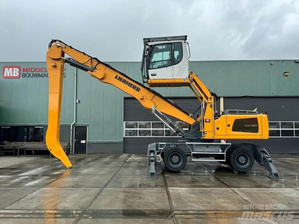 Liebherr LH 30 M 工业挖掘机