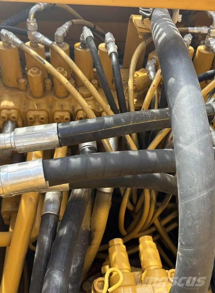 CAT 320 C L 履带挖掘机