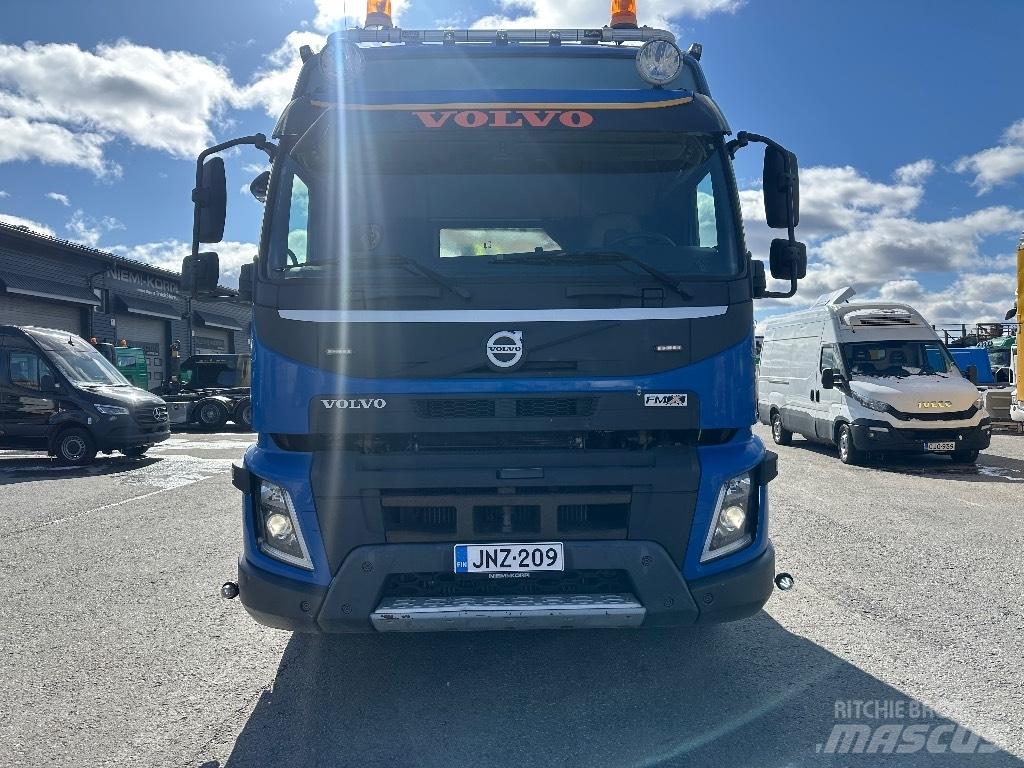Volvo FMX 540 6x2*4 工程吊钩车