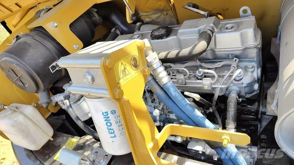 CAT 308ccr 履带挖掘机