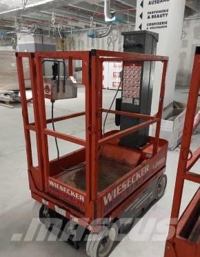SkyJack SJ 12 剪叉式升降机