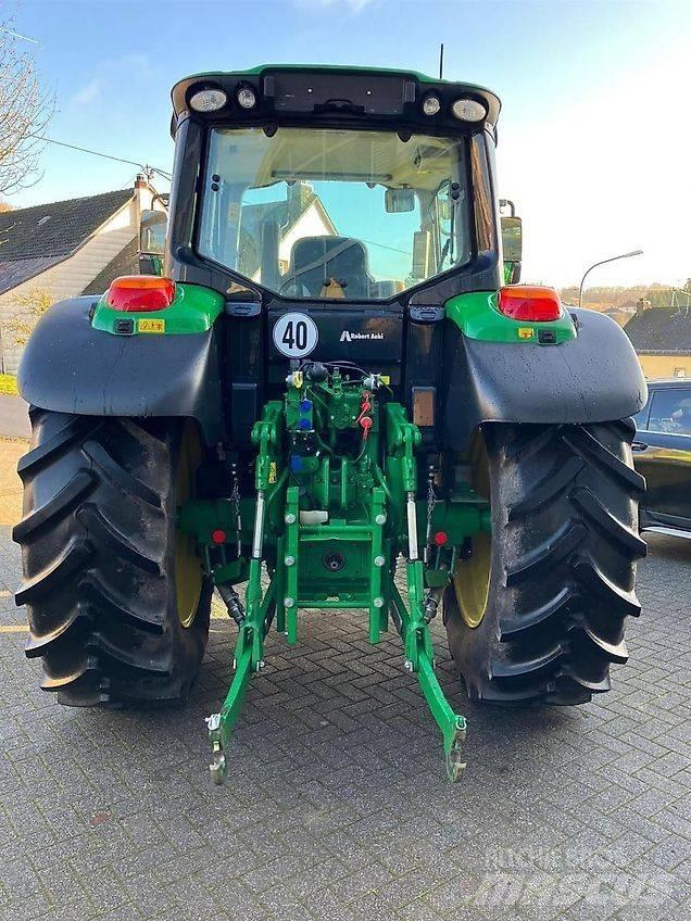 John Deere 6090M 拖拉机/农用车