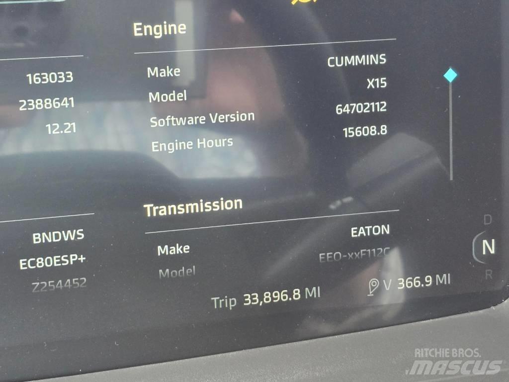 Kenworth T 680 牵引车