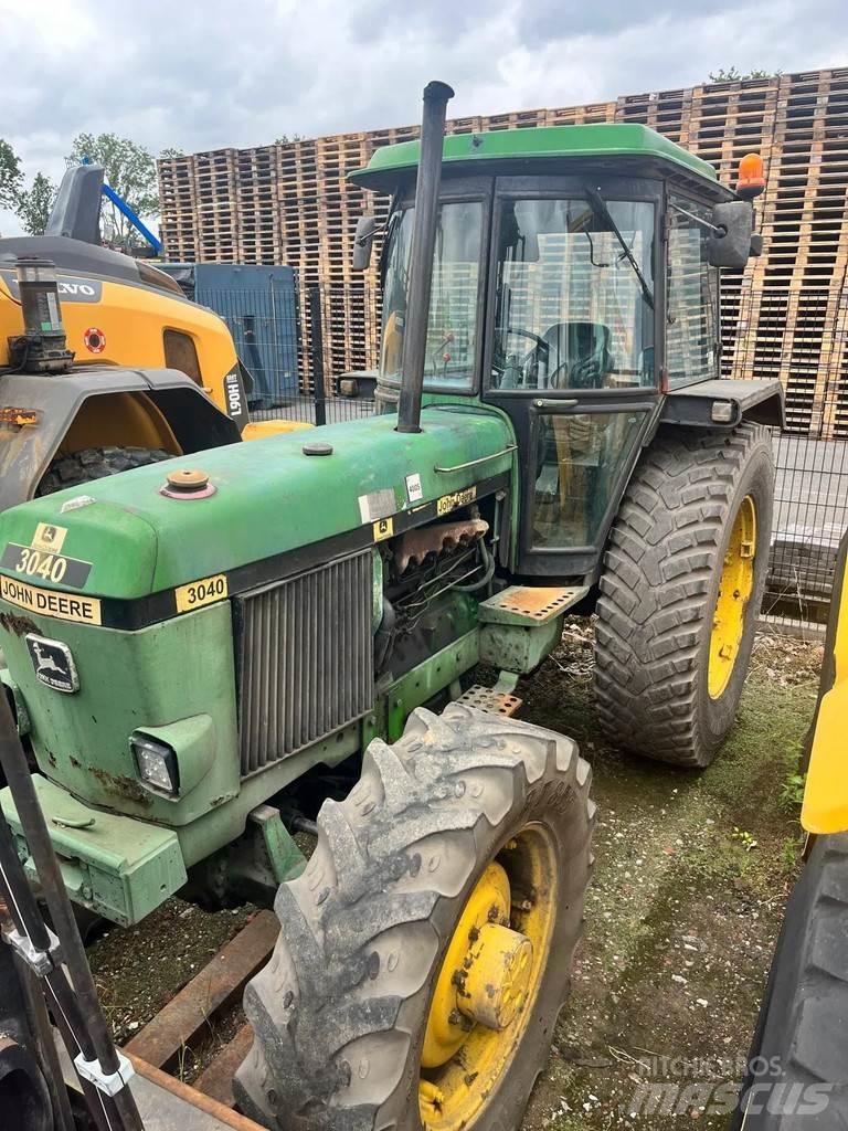 John Deere 3040 拖拉机/农用车