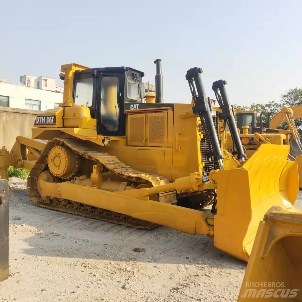 CAT D7H 履带式推土机