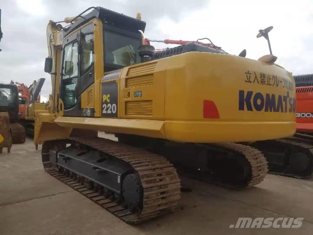 Komatsu PC 220-8 履带挖掘机