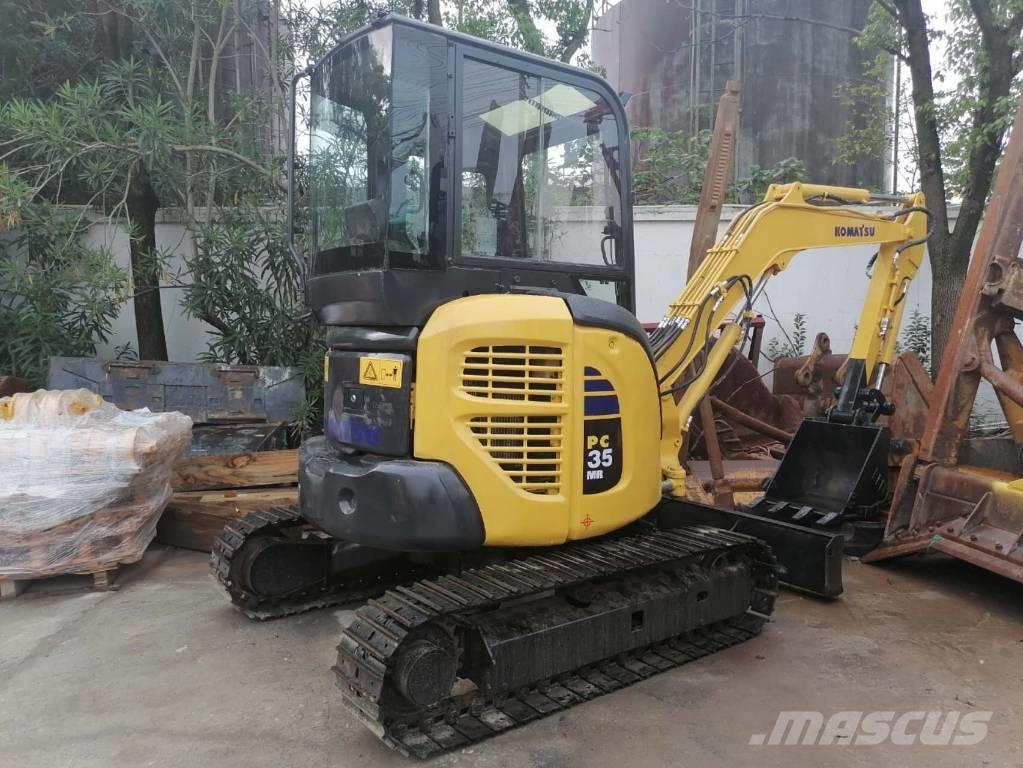 Komatsu PC 35 MR 小型挖掘机
