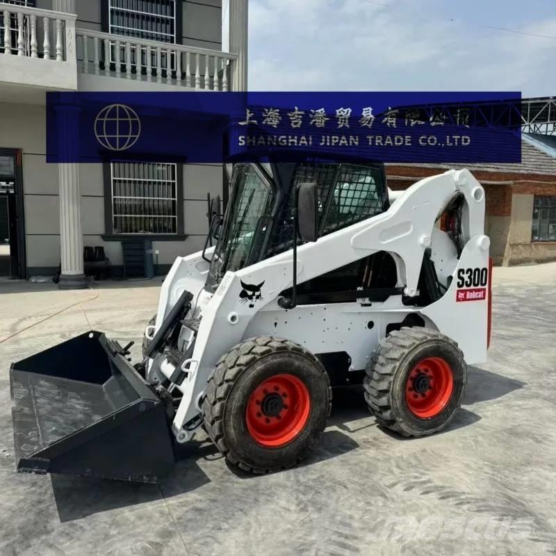 Bobcat S 300 滑移装载机