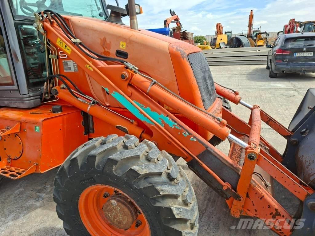 Fiat-Hitachi FB90 反铲装载机