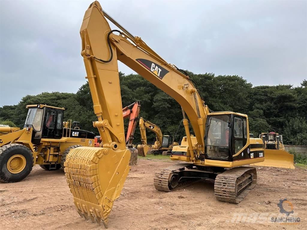 CAT 320BL 履带挖掘机