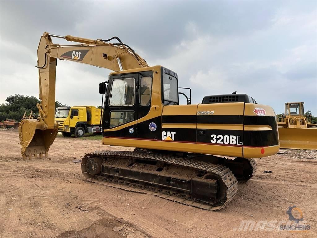 CAT 320BL 履带挖掘机