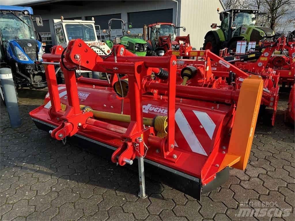 Dücker UM 27 HV G7 其他收获机械