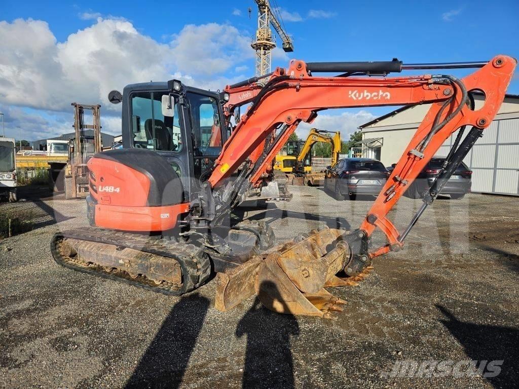 Kubota U 48-4 小型挖掘机