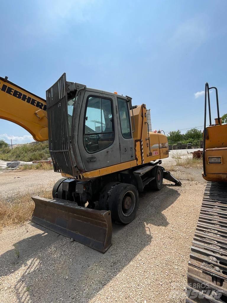 Liebherr A316 工业挖掘机
