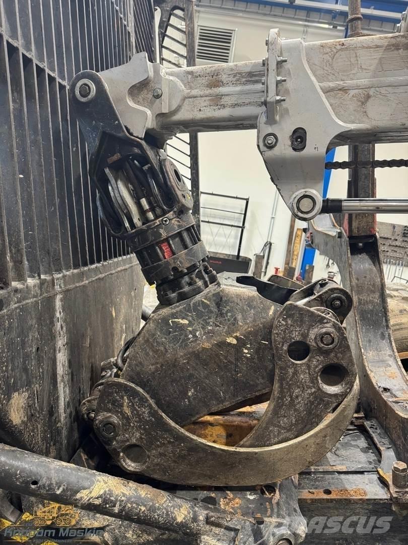 Komatsu 855 集运机