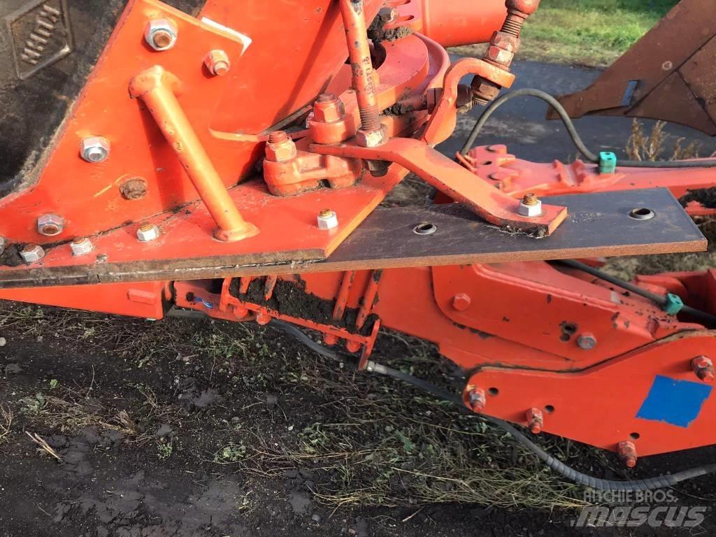 Kuhn Challenger 双向犁