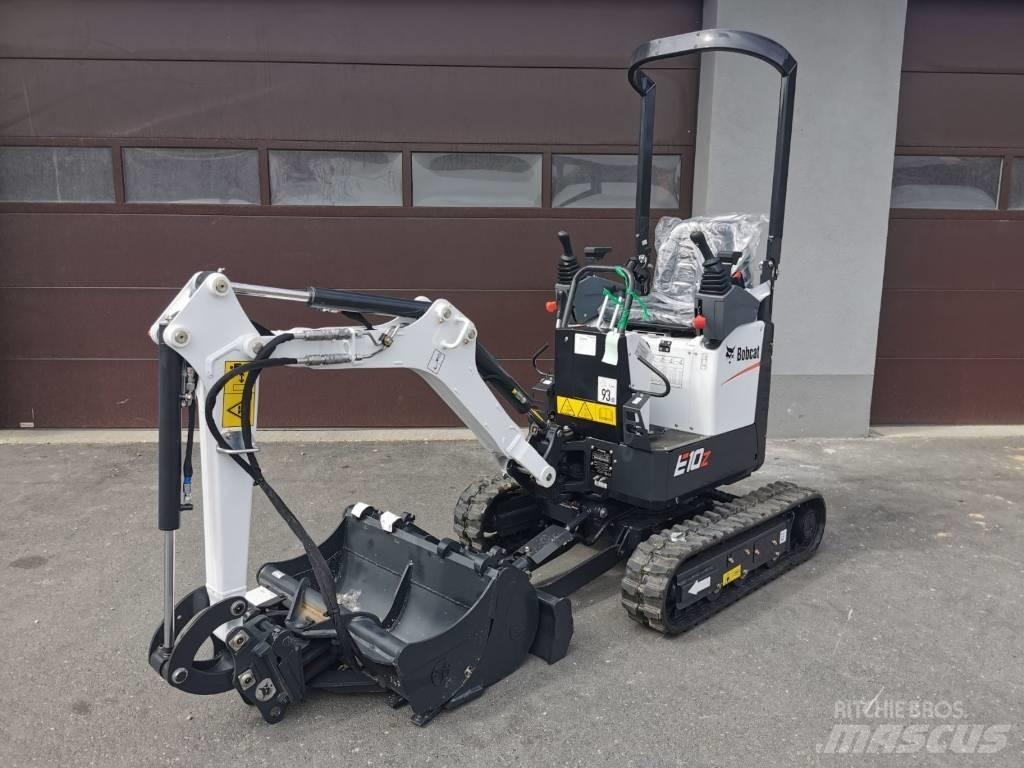 Bobcat E10z 小型挖掘机