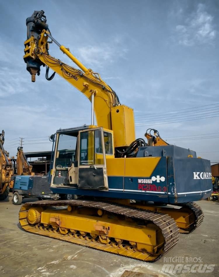 Komatsu PC 200 LC-3 履带挖掘机