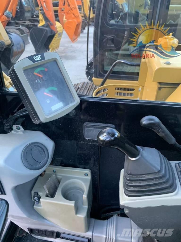 CAT 305.5 E2 履带挖掘机