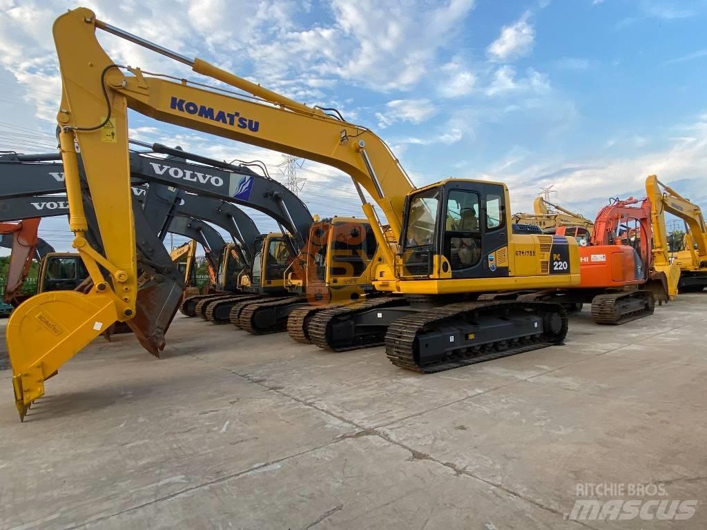 Komatsu PC 220-8 履带挖掘机