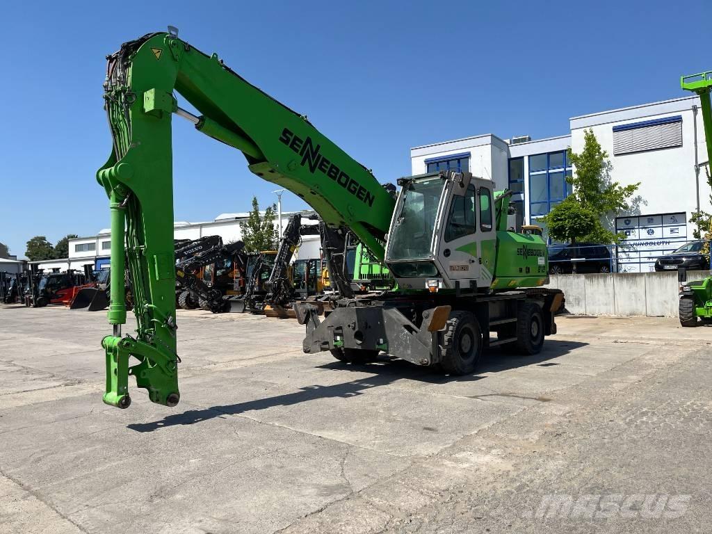 Sennebogen 818 工业挖掘机