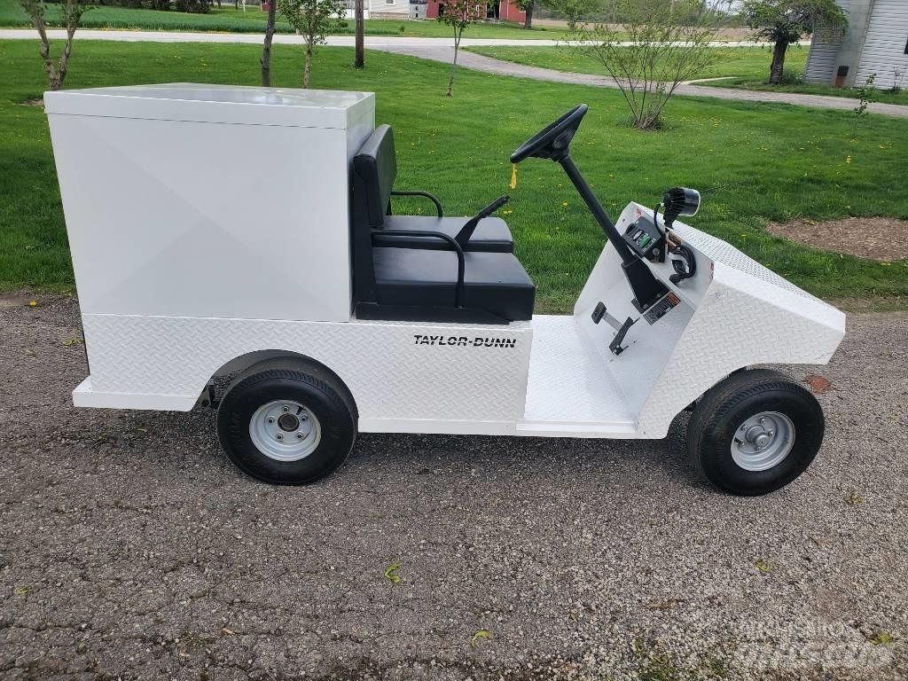Taylor-Dunn R380 搬运车