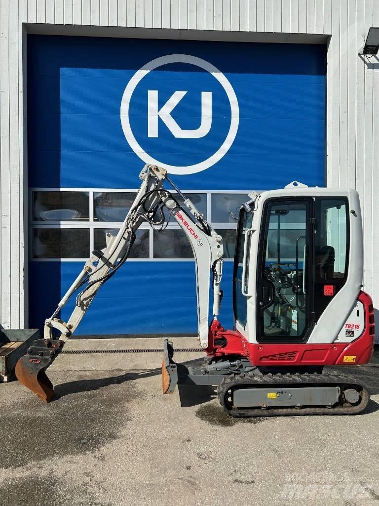 Takeuchi TB 216 小型挖掘机