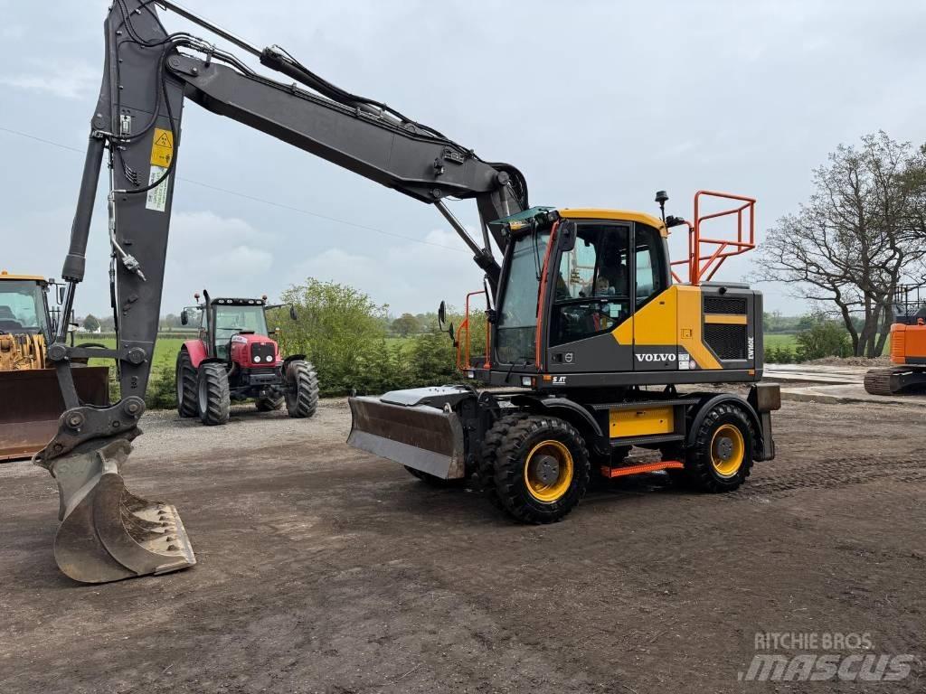 Volvo EW 160 E 轮式挖掘机
