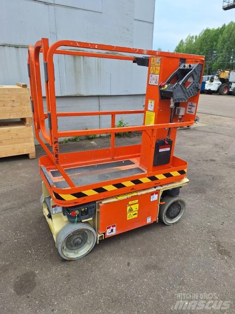JLG 1230 ES 剪叉式升降机
