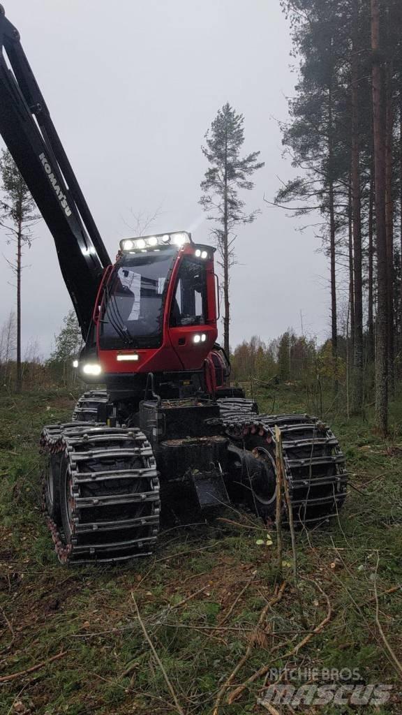 Komatsu 931 XC 收割机