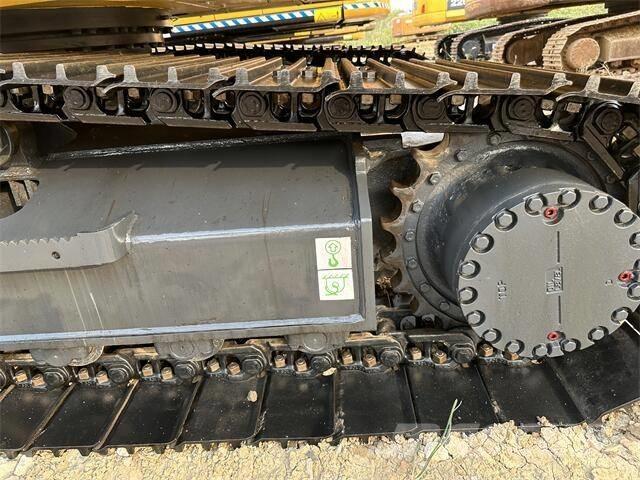 Komatsu PC 210-8 履带挖掘机