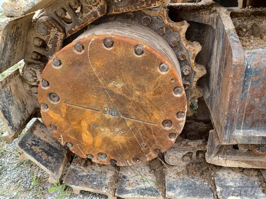 Komatsu PC 490 LC-11 履带挖掘机