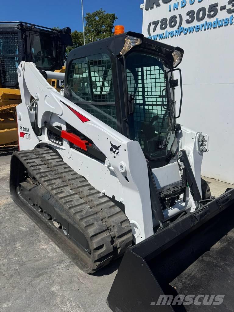 Bobcat T 740 滑移装载机
