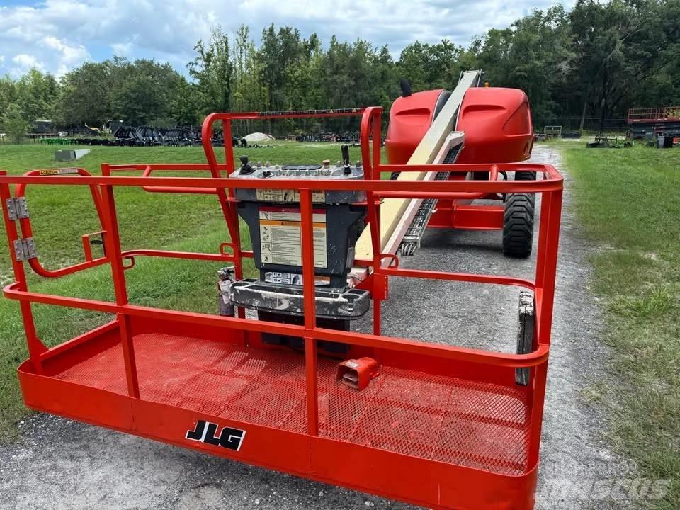 JLG 400 S 直臂高空工作平台