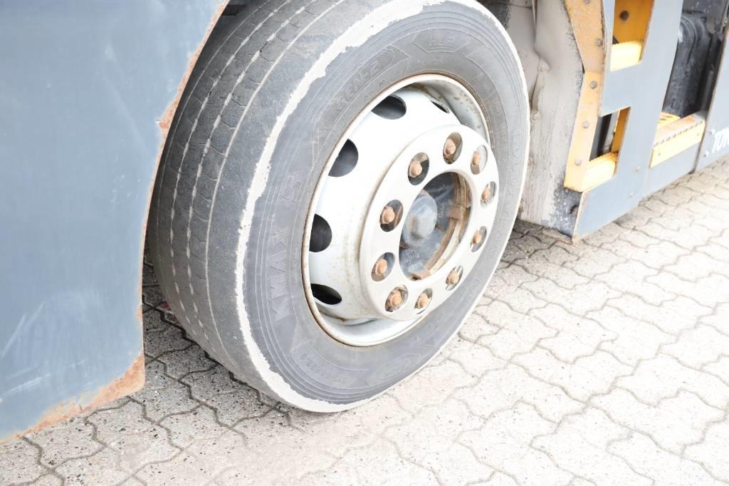 Kalmar T 2d 码头牵引车