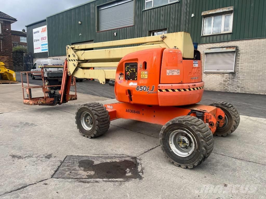 JLG 450 AJ 曲臂高空工作平台