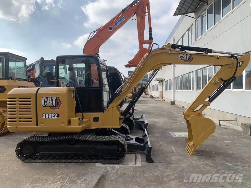 CAT 306E2 履带挖掘机