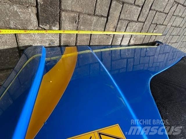 New Holland motorkap 底盘和悬架