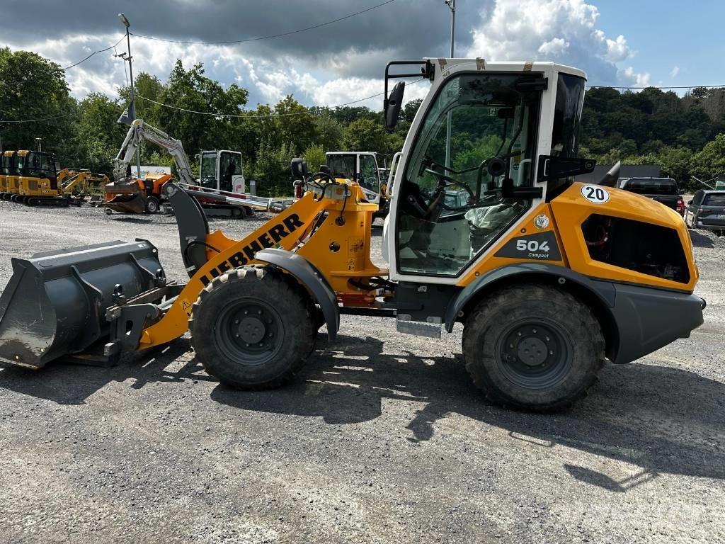 Liebherr 504 Compact 轮式装载机