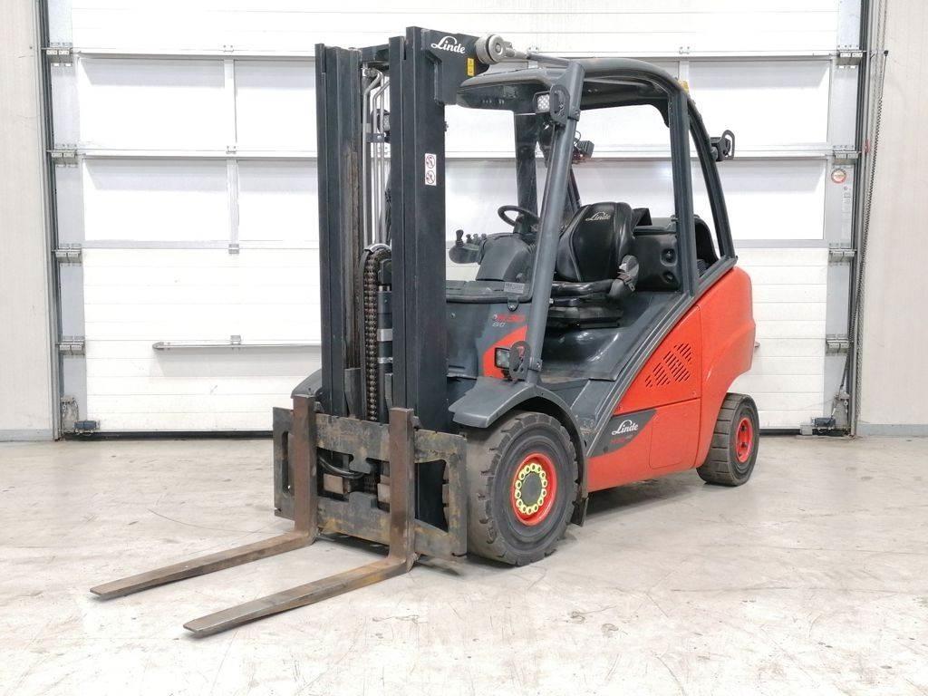 Linde H30T-02 天然气叉车