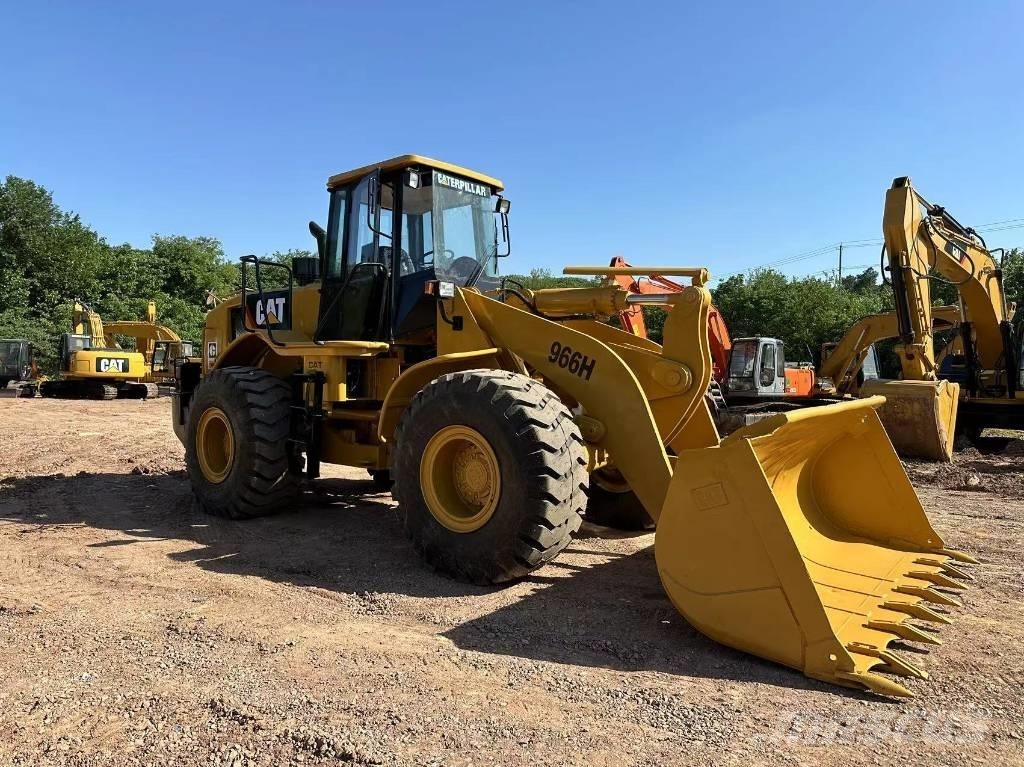 CAT 966H 轮式装载机