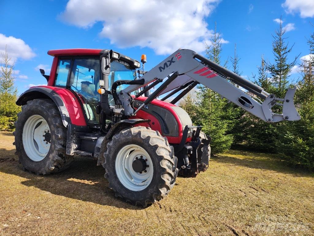 Valtra N122 Versu 拖拉机/农用车