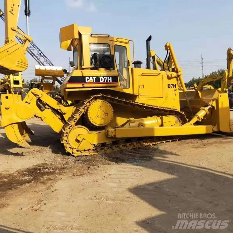 CAT D7H 履带式推土机